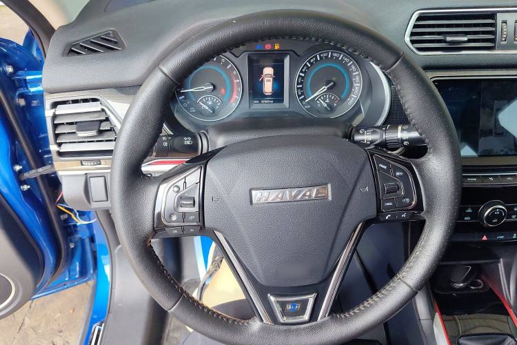 Used Haval H2 2017 Blue Label 1.5T Manual Two-Wheel Drive Elite Model Steering Wheel