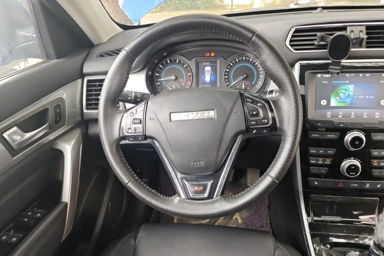 Used Haval H2 2017 Red-Label 1.5T Manual Two-Wheel Drive Luxury Model Steering Wheel