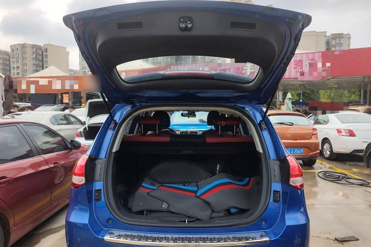 Used Haval H2 2017 Blue Label 1.5T Automatic Two-Wheel Drive Luxury Model Trunk