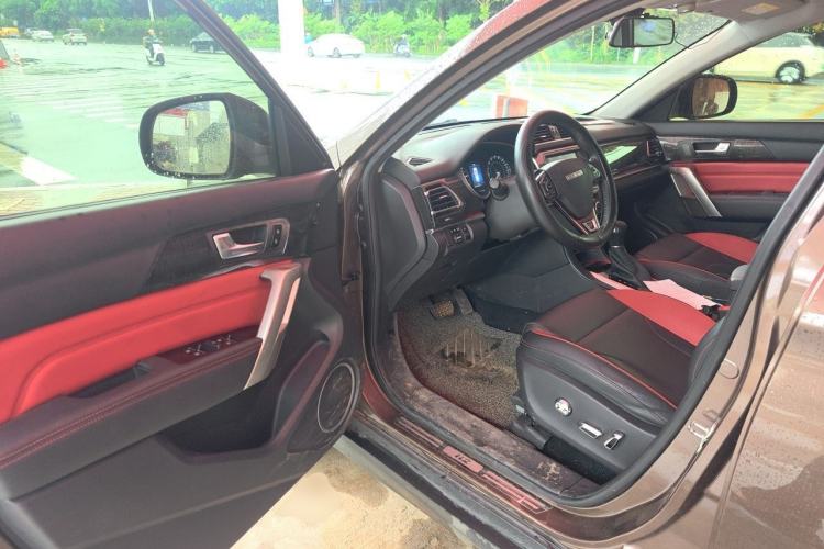 Used Haval H2 2017 Blue Label 1.5T Automatic Two-Wheel Drive Luxury Model Driver Seat