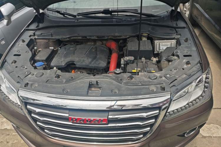 Used Haval H2 2017 Red-Label 1.5T Automatic Two-Wheel Drive Luxury Model Engine Bay
