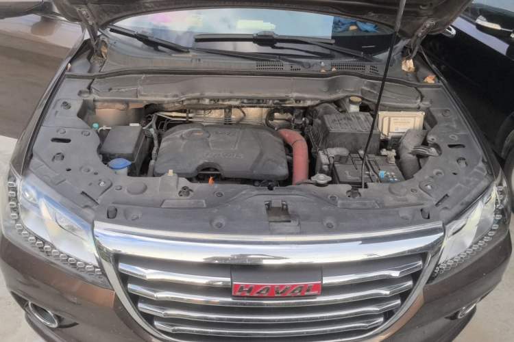 Used Haval H2 2017 Red-Label 1.5T Manual Two-Wheel Drive Luxury Model Engine Bay