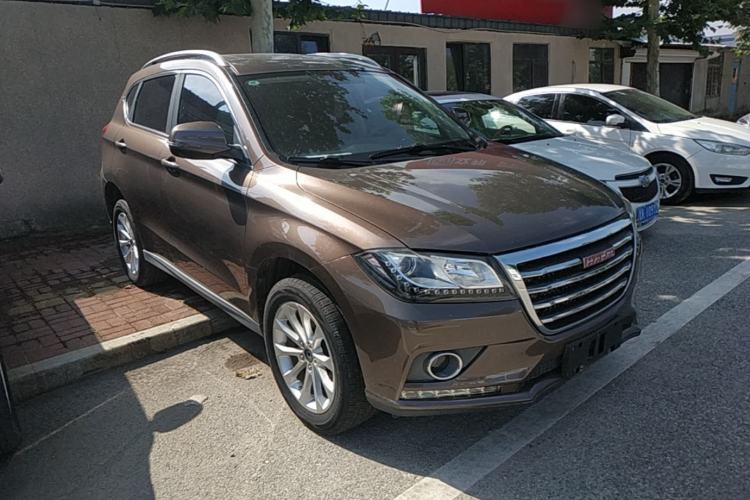 Used Haval H2 2017 Red-Label 1.5T Manual Two-Wheel Drive Luxury Model Exterior 1