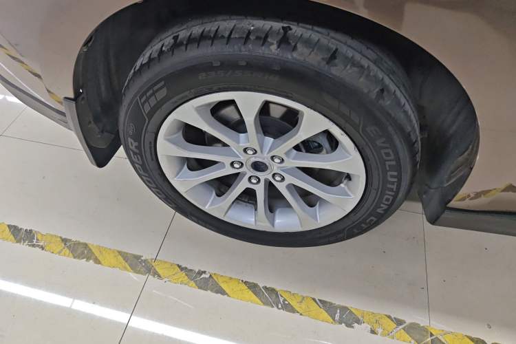 Used Haval H2 2017 Blue Label 1.5T Automatic Two-Wheel Drive Luxury Model Exterior 5