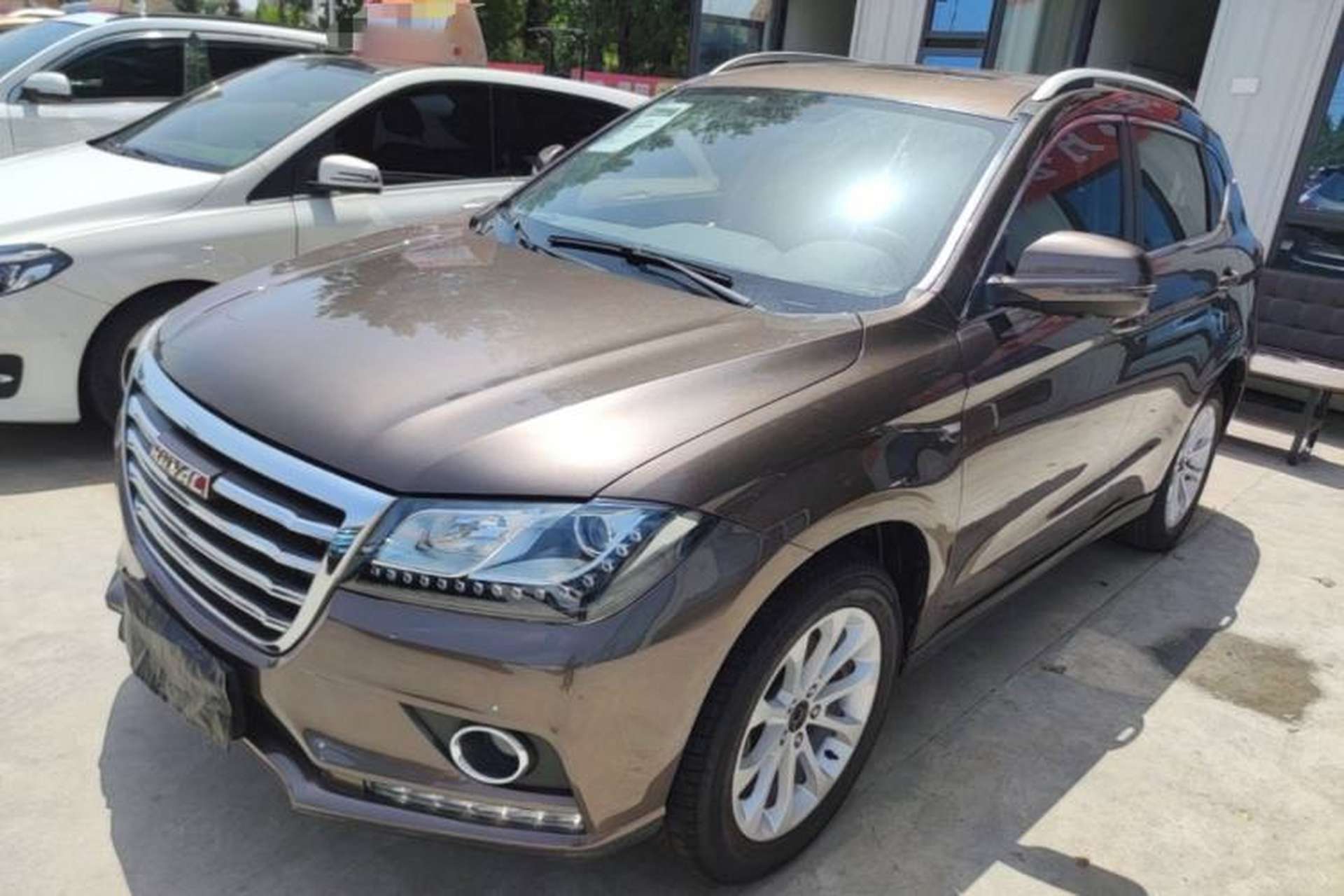 Used Haval H2 2017 Red-Label 1.5T Automatic Two-Wheel Drive Luxury Model Front Left 45 Deg