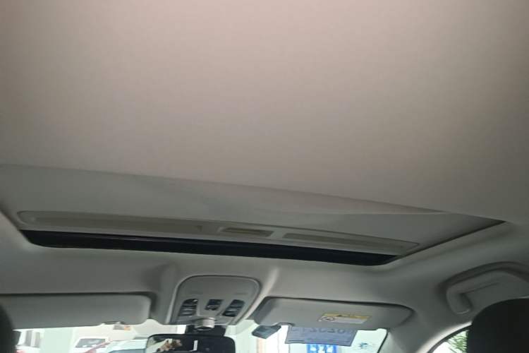 Used Haval H2 2017 Blue Label 1.5T Automatic Two-Wheel Drive Luxury Model Headliner