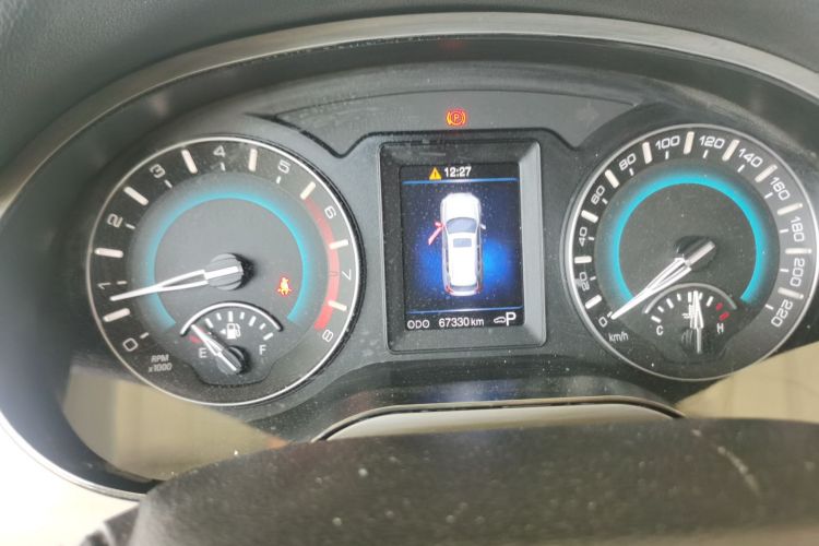 Used Haval H2 2017 Red-Label 1.5T Automatic Two-Wheel Drive Elite Model Instrument Cluster