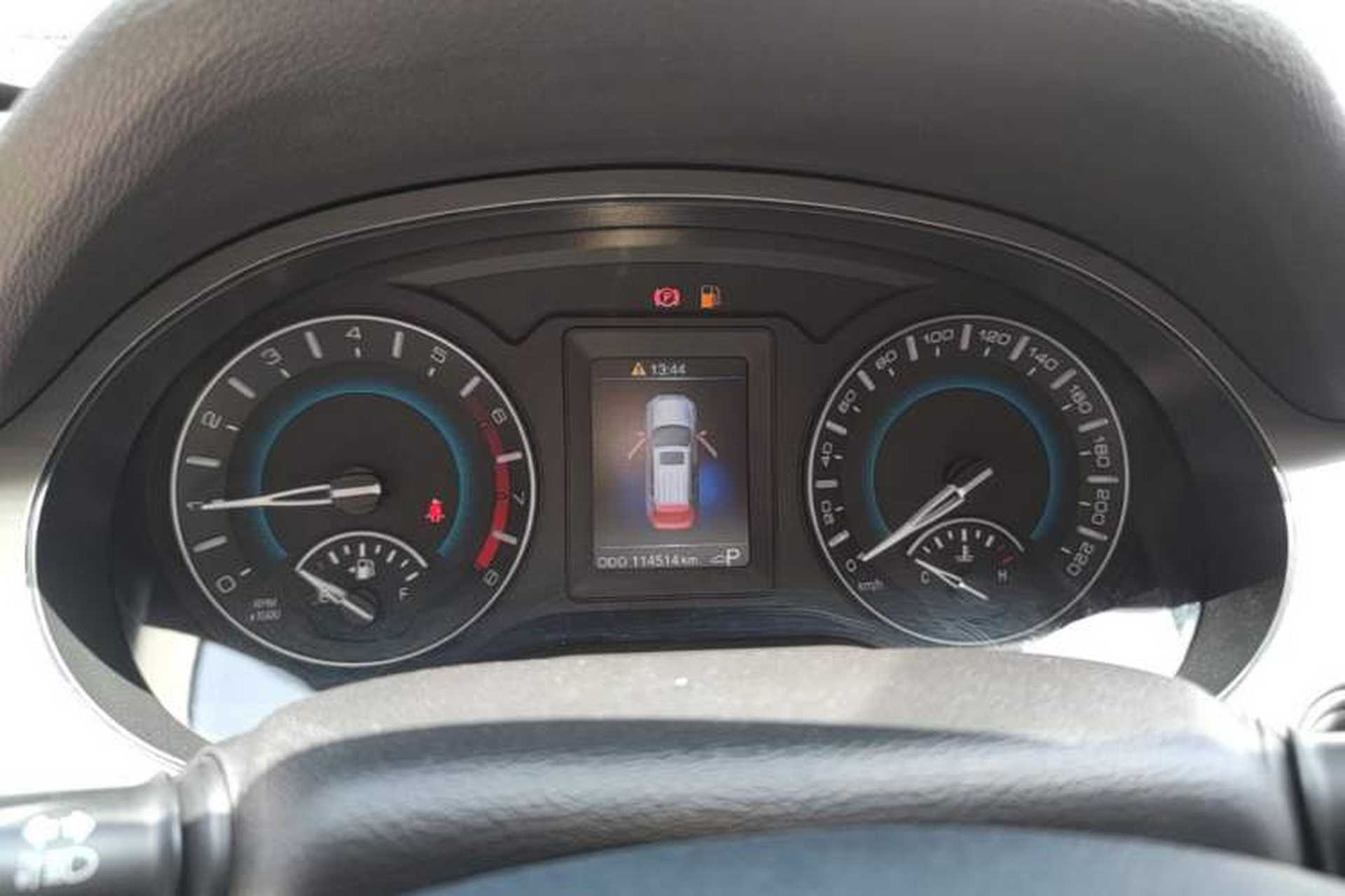 Used Haval H2 2017 Red-Label 1.5T Automatic Two-Wheel Drive Luxury Model Instrument Cluster