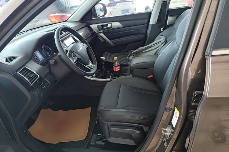 Used Haval H2 2017 Red-Label 1.5T Manual Two-Wheel Drive Luxury Model Left Front Seat