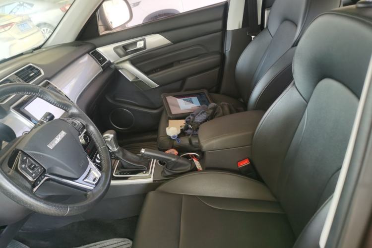 Used Haval H2 2017 Red-Label 1.5T Automatic Two-Wheel Drive Elite Model Left Front Seat
