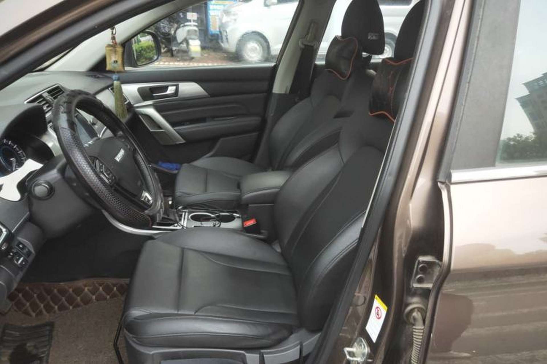 Used Haval H2 2017 Red-Label 1.5T Automatic Two-Wheel Drive Luxury Model Left Front Seat
