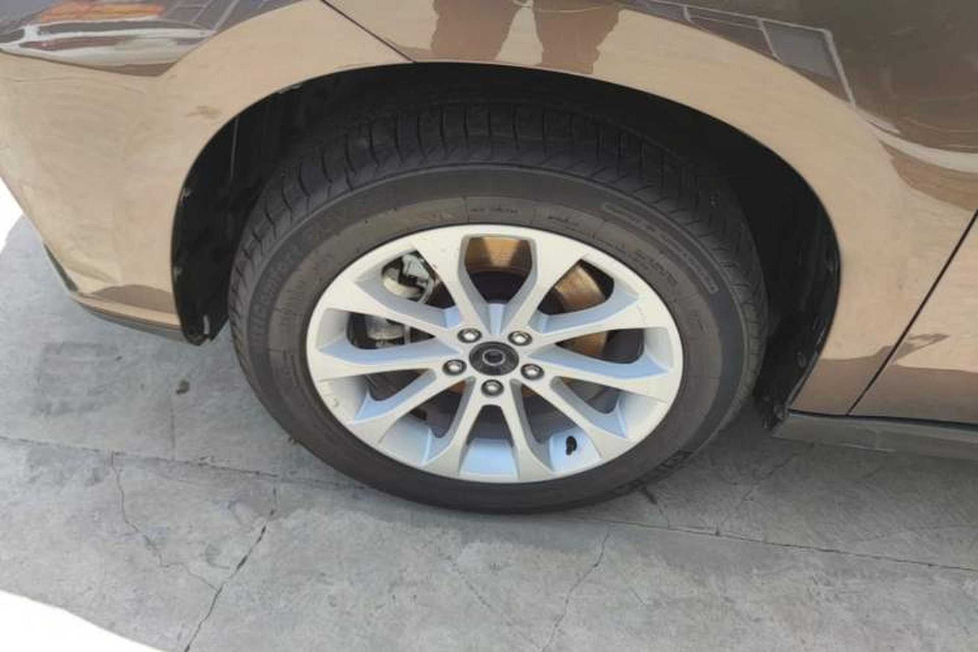 Used Haval H2 2017 Red-Label 1.5T Automatic Two-Wheel Drive Luxury Model Left Front Wheel Hub