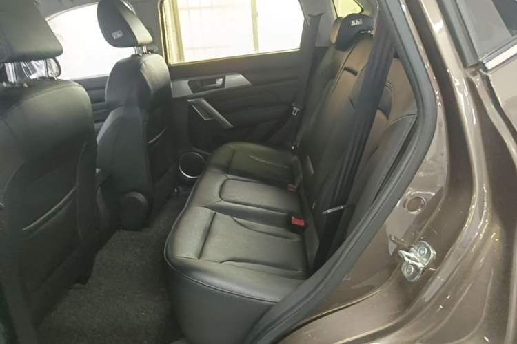Used Haval H2 2017 Blue Label 1.5T Automatic Two-Wheel Drive Luxury Model Left Rear Seat