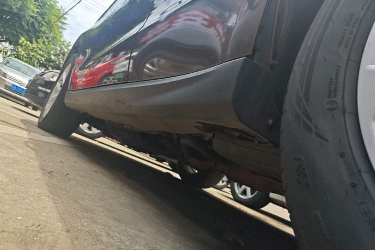 Used Haval H2 2017 Red-Label 1.5T Automatic Two-Wheel Drive Luxury Model Left Side Sill