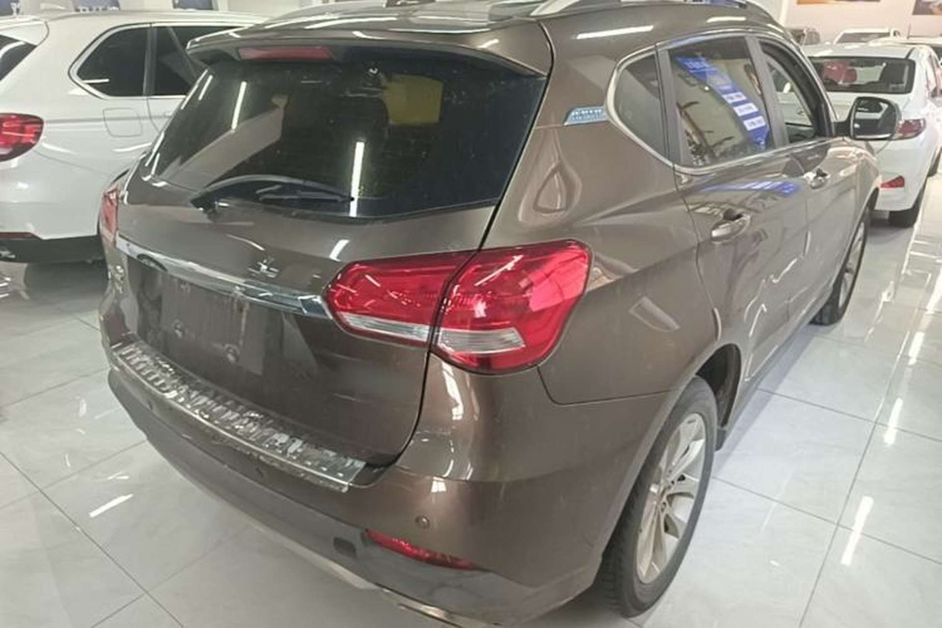 Used Haval H2 2017 Blue Label 1.5T Automatic Two-Wheel Drive Luxury Model Rear Right 45 Deg