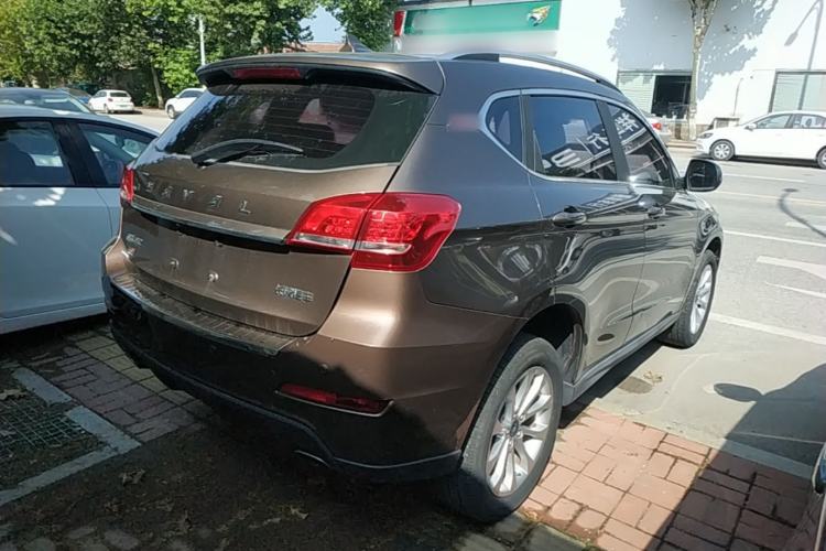 Used Haval H2 2017 Red-Label 1.5T Manual Two-Wheel Drive Luxury Model Rear Right 45 Deg