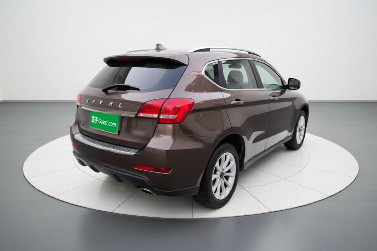 Used Haval H2 2017 Red-Label 1.5T Manual Two-Wheel Drive Luxury Model Rear Right 45 Deg