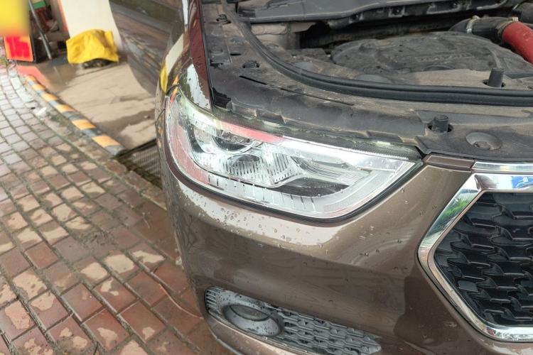 Used Haval H2 2017 Blue Label 1.5T Automatic Two-Wheel Drive Luxury Model Right Front Headlight