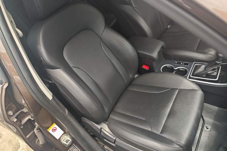 Used Haval H2 2017 Red-Label 1.5T Automatic Two-Wheel Drive Luxury Model Right Front Seat