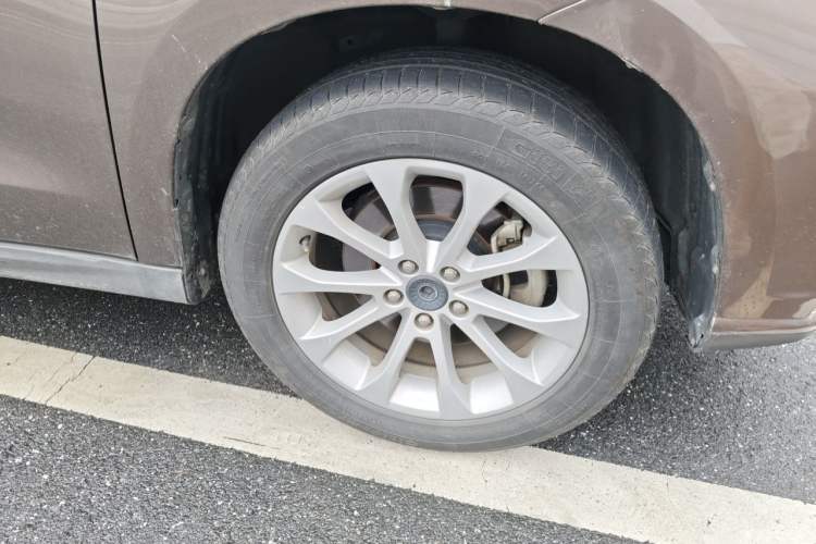 Used Haval H2 2017 Red-Label 1.5T Automatic Two-Wheel Drive Luxury Model Right Front Wheel Hub