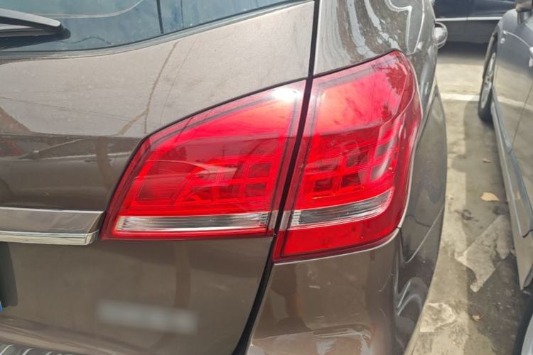 Used Haval H2 2017 Red-Label 1.5T Automatic Two-Wheel Drive Luxury Model Right Rear Taillight