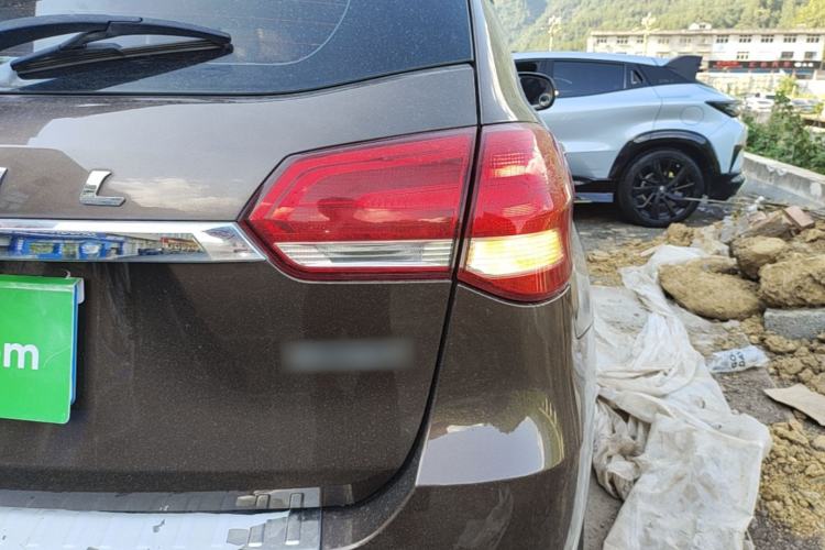 Used Haval H2 2017 Blue Label 1.5T Automatic Two-Wheel Drive Luxury Model Right Rear Taillight