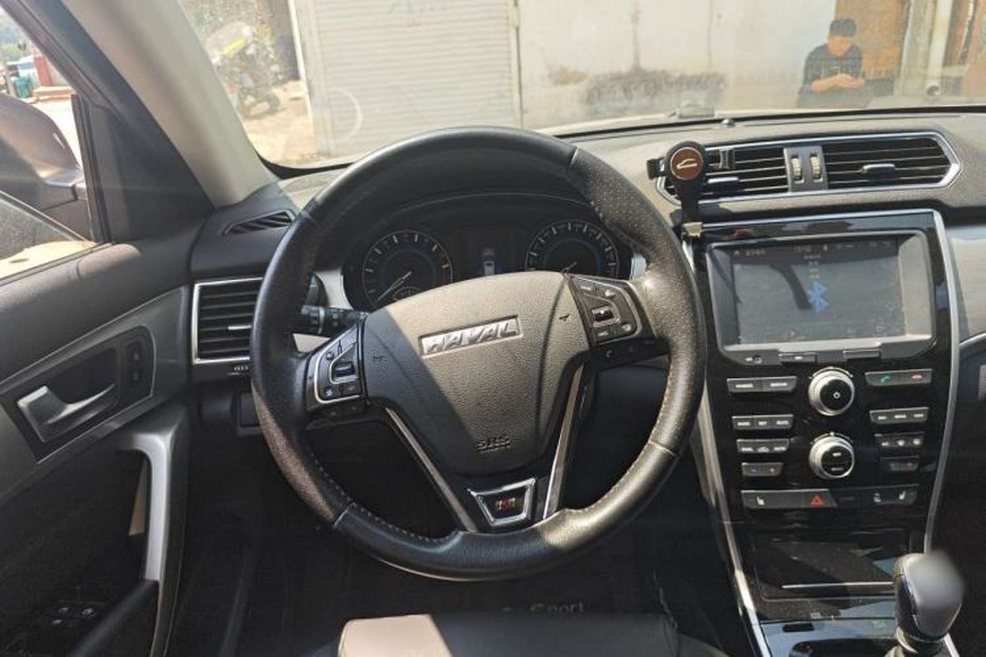 Used Haval H2 2017 Red-Label 1.5T Manual Two-Wheel Drive Luxury Model Steering Wheel