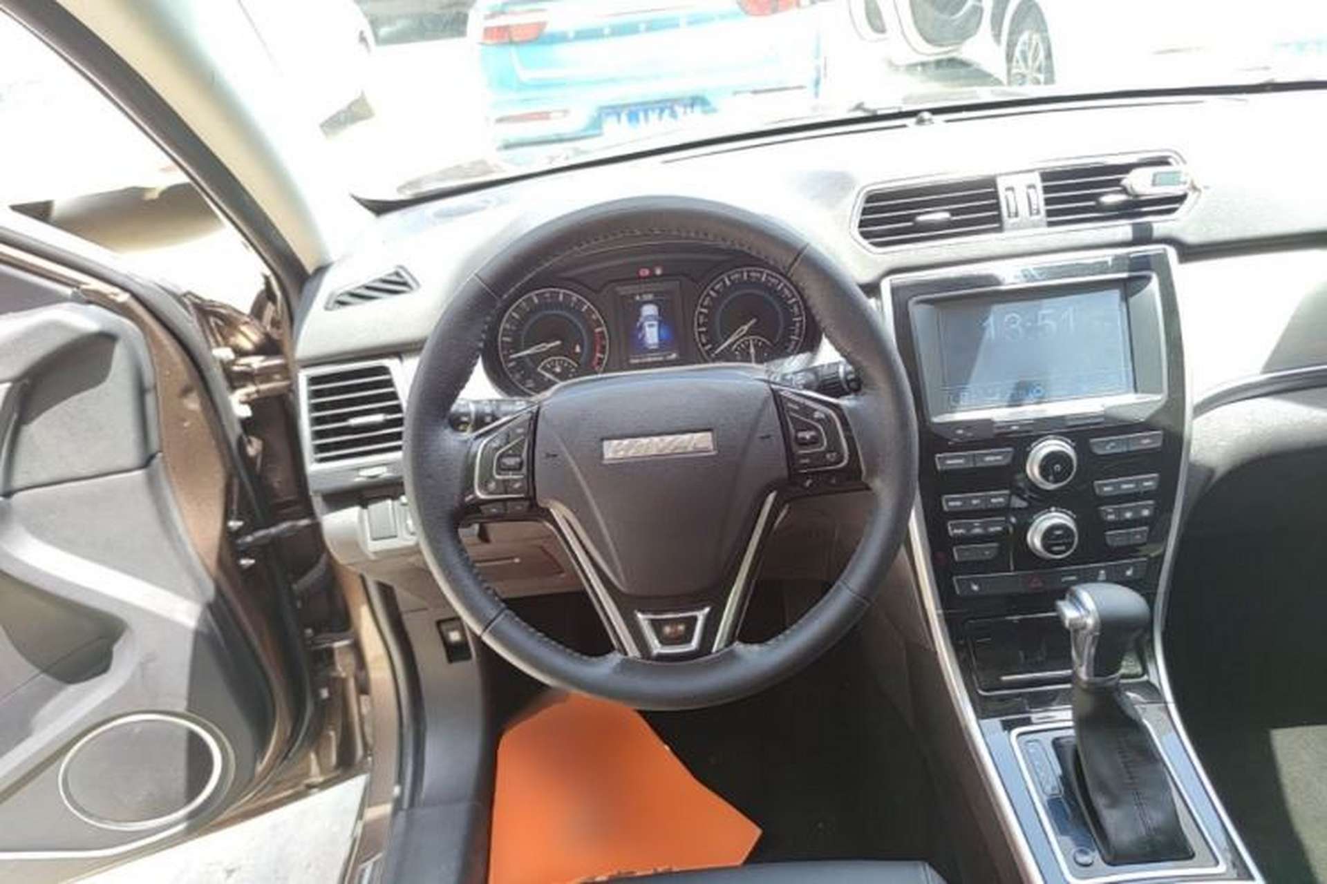 Used Haval H2 2017 Red-Label 1.5T Automatic Two-Wheel Drive Luxury Model Steering Wheel