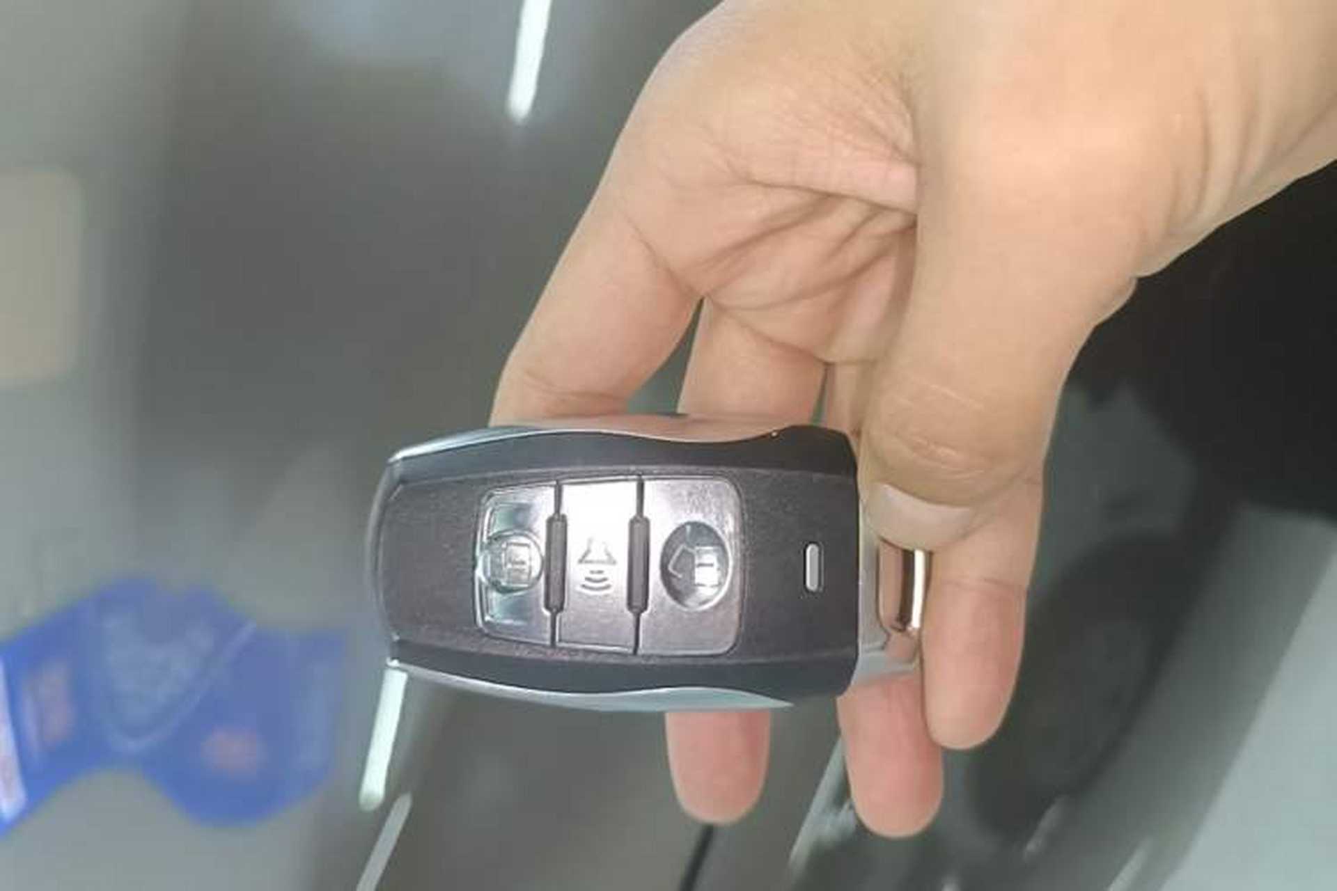 Used Haval H2 2017 Blue Label 1.5T Automatic Two-Wheel Drive Luxury Model Vehicle Key