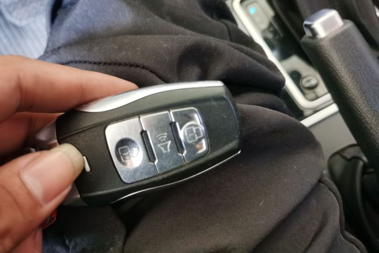 Used Haval H2 2017 Red-Label 1.5T Automatic Two-Wheel Drive Elite Model Vehicle Key