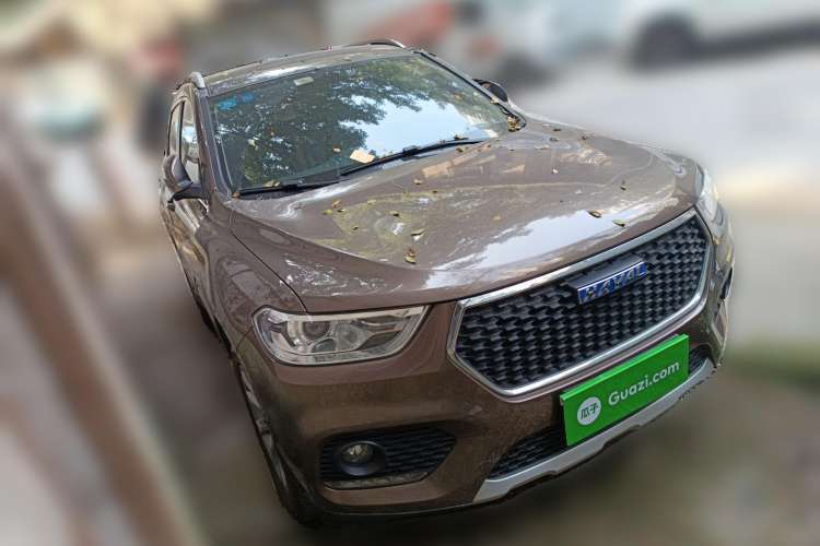 Used Haval H2 2017 Blue Label 1.5T Manual Two-Wheel Drive Luxury Model Front Right 45 Deg