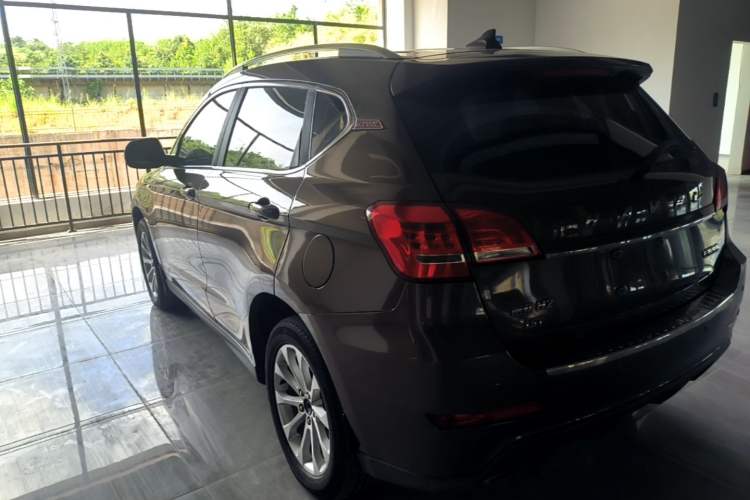 Used Haval H2 2017 Red-Label 1.5T Manual Two-Wheel Drive Comfort Model Rear Left 45 Deg