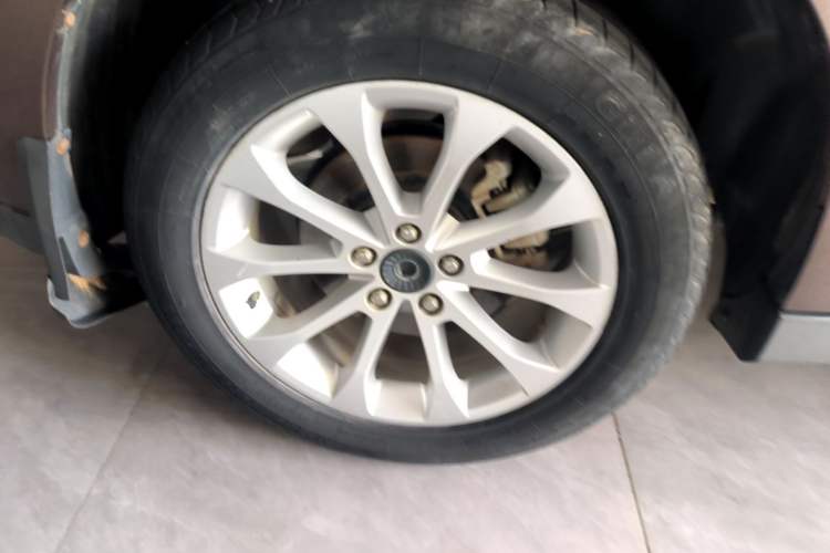 Used Haval H2 2017 Red-Label 1.5T Manual Two-Wheel Drive Comfort Model Right Rear Wheel Hub