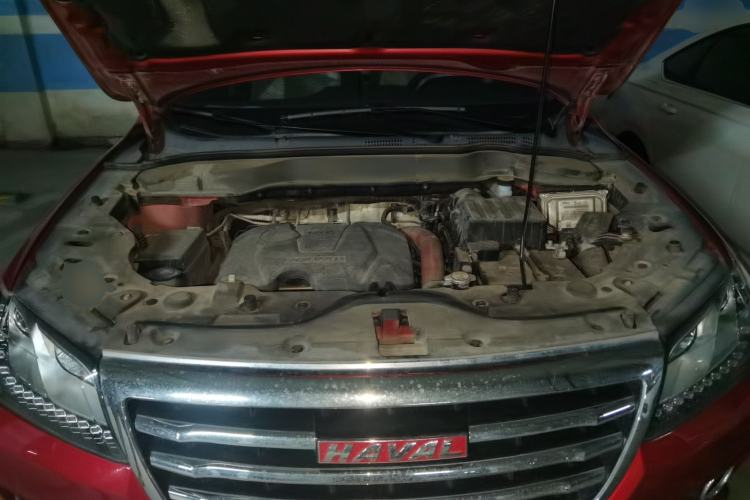 Used Haval H2 2017 Red-Label 1.5T Manual Two-Wheel Drive Luxury Model Engine Bay