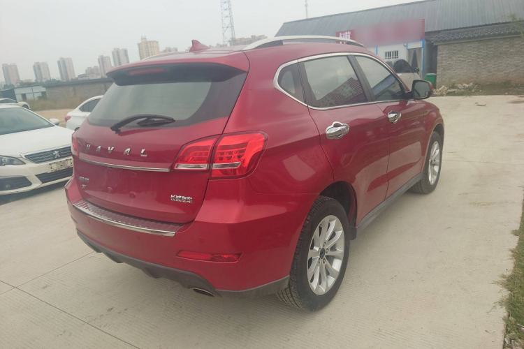 Used Haval H2 2017 Red-Label 1.5T Automatic Two-Wheel Drive Luxury Model Exterior 3