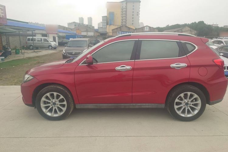 Used Haval H2 2017 Red-Label 1.5T Automatic Two-Wheel Drive Luxury Model Exterior 5