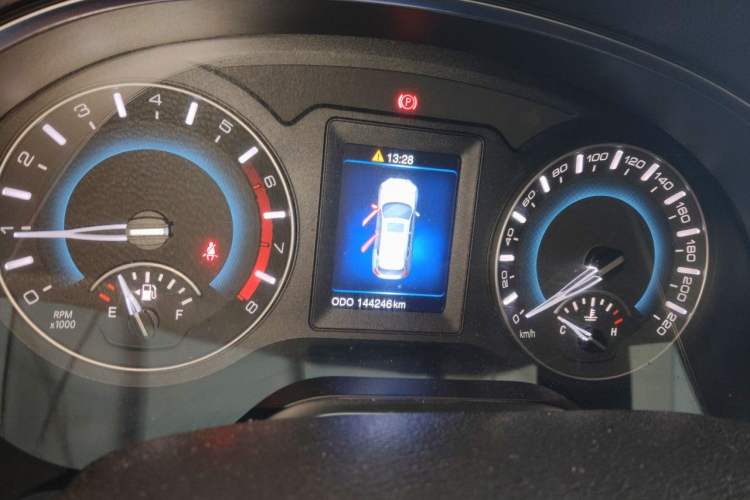 Used Haval H2 2017 Blue Label 1.5T Manual Two-Wheel Drive Luxury Model Instrument Cluster