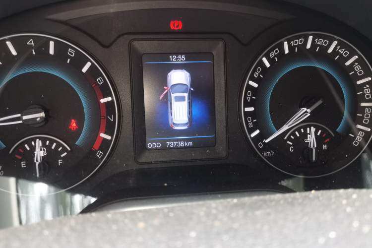 Used Haval H2 2017 Red-Label 1.5T Manual Two-Wheel Drive Luxury Model Instrument Cluster