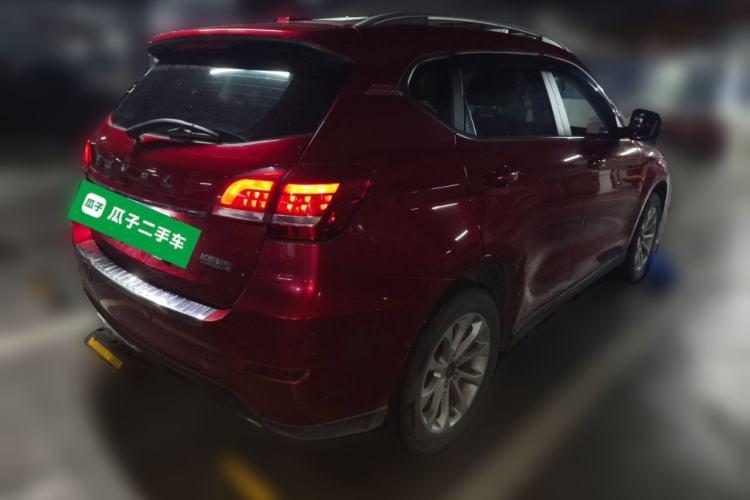 Used Haval H2 2017 Red-Label 1.5T Manual Two-Wheel-Drive Elite Model Rear Right 45 Deg