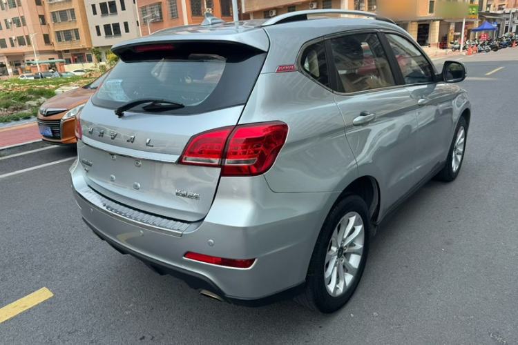 Used Haval H2 2017 Red-Label 1.5T Automatic Two-Wheel Drive Luxury Model Exterior 5
