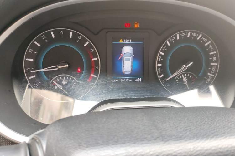 Used Haval H2 2017 Blue Label 1.5T Automatic Two-Wheel Drive Elite Model Odometer Close Up