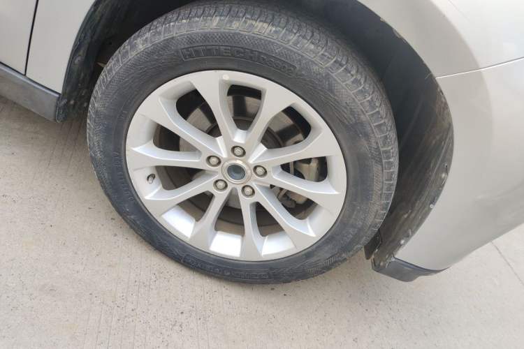 Used Haval H2 2017 Blue Label 1.5T Automatic Two-Wheel Drive Elite Model Right Front Wheel Hub