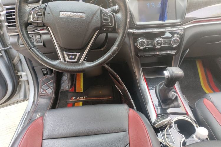 Used Haval H2 2017 Blue Label 1.5T Automatic Two-Wheel Drive Elite Model Steering Wheel