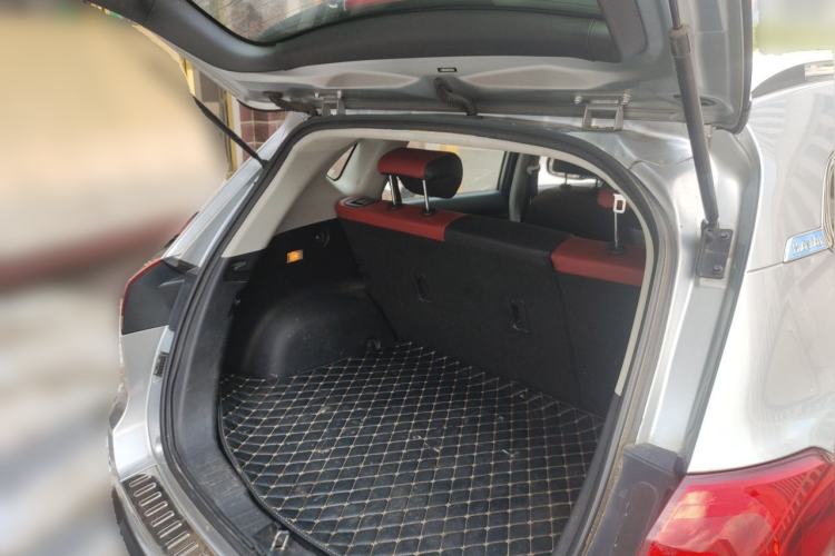 Used Haval H2 2017 Blue Label 1.5T Automatic Two-Wheel Drive Elite Model Trunk