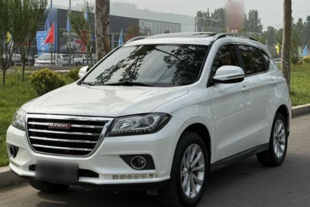 Used Haval H2 2017 Red-Label 1.5T Manual Two-Wheel-Drive Elite Model