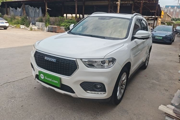 Used Haval H2 2017 Blue Label 1.5T Manual Two-Wheel Drive Luxury Model Guazi used car, China used car export, Used car for sale, Used  cars, Cheapest cars for sale