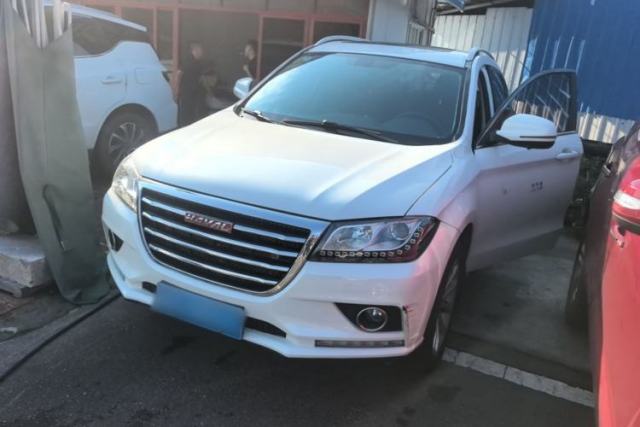 Ojetý Haval H2 2017 Red-Label 1.5T Automatic Two-Wheel Drive Luxury Model