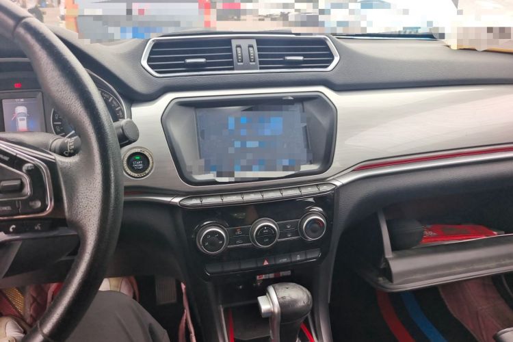 Used Haval H2 2017 Blue Label 1.5T Automatic Two-Wheel Drive Elite Model Audio And AC Panel