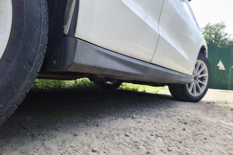 Used Haval H2 2017 Red-Label 1.5T Automatic Two-Wheel Drive Elite Model Chassis Rear Right