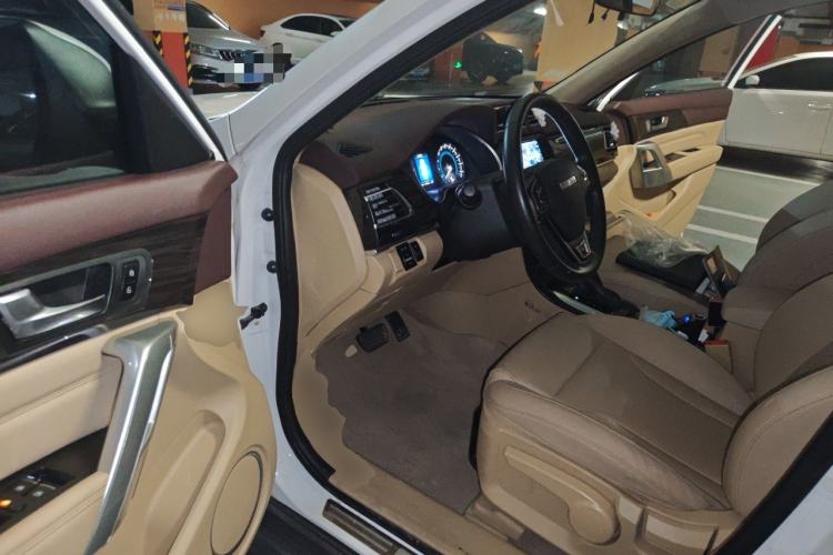 Used Haval H2 2017 Blue Label 1.5T Automatic Two-Wheel Drive Elite Model Driver Seat